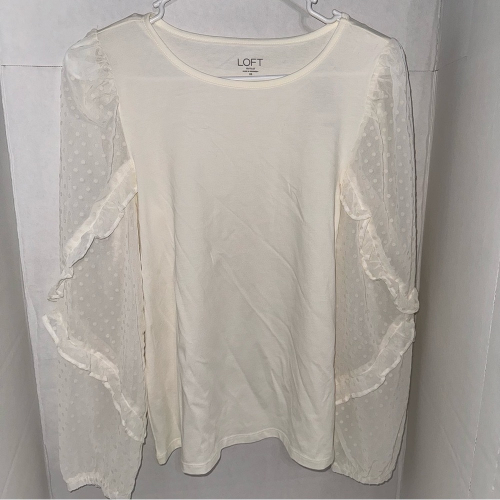 New LOFT Cream Ruffled Long Sleeve Blouse